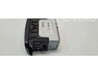 Pojistková skříňka Радио/ проигрыватель / навигация Smart ForFour II W453 2024