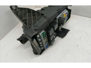 Pojistková skříňka 30797010 Volvo XC70 2007