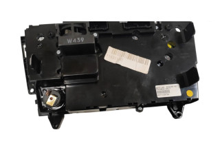 Блок управления климат-контролем 8697140, 04W43E02 Volvo V70