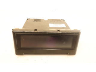 Дисплей       Volvo V50