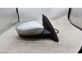 Зеркало электрическое Skoda Rapid (NH) 2012 - 2019 года