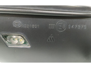 Zpětné zrcátko  Volkswagen Tiguan 2008  047979  