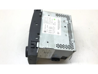 Радио/ проигрыватель CD/DVD / навигация