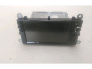 Радио/ проигрыватель CD/DVD / навигация 281152928R Renault Clio IV K9K_612