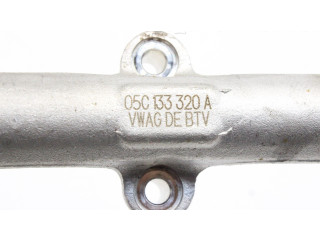 Топливная рампа 05C133320A Skoda Scala