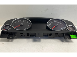 Přístrojová deska Volkswagen Touareg II 2012 7P6920982E