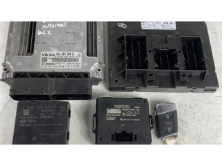 Комплект блоков управления 5Q0937086BJ, 04L907309R Volkswagen PASSAT B8