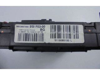   Pojistková skříňka 9653667480   Alpine C2 2005