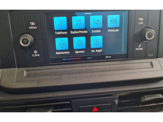 Дисплей       Volkswagen Caddy