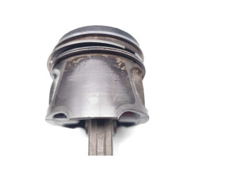 Píst K9K836 Renault Megane III K9K836