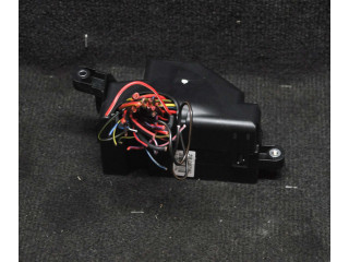 Блок предохранителей 3C2941824 Volkswagen PASSAT B6