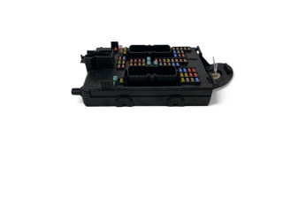 Блок предохранителей 31346672 Volvo XC90