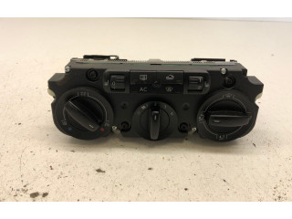 Блок предохранителей     Volkswagen PASSAT B6    