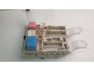 Pojistková skříňka 8273002J70, 171610122 Toyota Auris 150 2011