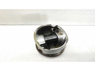 Píst BMW 5 F10 F11 pro naftový motor 3.0