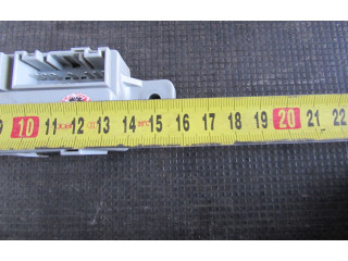 Блок предохранителей 1H120   KIA Ceed    