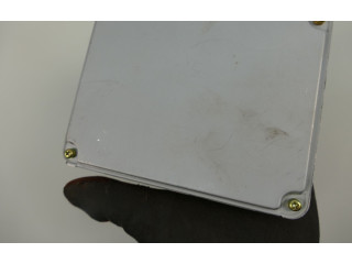 Řídící jednotka RF5W18881A Mazda Premacy 2004