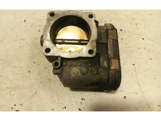 Дроссельная заслонка 06b133062m   Audi A4 S4 B5 8D