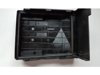 Блок предохранителей 3C0937125A, 1K0937132F   Audi Q3 8U    