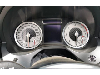 Панель приборов    Mercedes-Benz A W176       