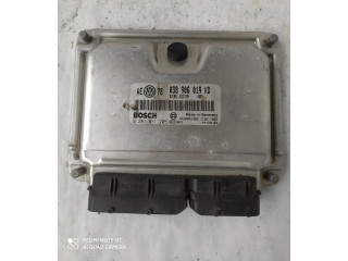 Řídící jednotka 038906019KD, 0281011205 Audi A6 S6 C6 4F 2007