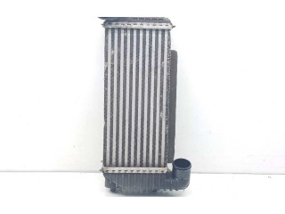 Интеркулер  2027395, BV619L440CJ   Ford Focus 