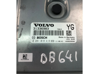 Блок управления двигателем Блок управления 31336983, 0281018414   Volvo V70