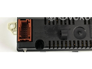 Дисплей       Peugeot Partner