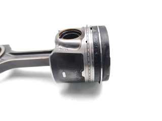 Píst YLF6   Ford Transit Custom    YLF6 