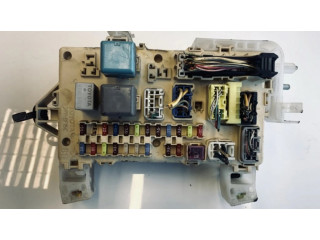 Блок предохранителей  892210f010, 89221-0f010  5080523297   Toyota Corolla Verso AR10    