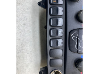 Блок управления климат-контролем 30746022, 05W24E04 Volvo XC70