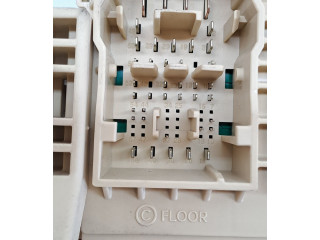 Блок предохранителей 91951J7900 KIA Ceed