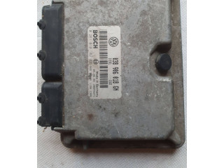 Блок управления двигателя 038906018GN, 0281010182 Skoda Octavia Mk1 (1U)