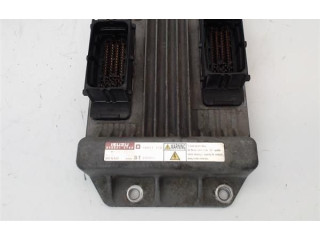 Блок управления двигателем Блок управления 8980215700   Opel Combo C