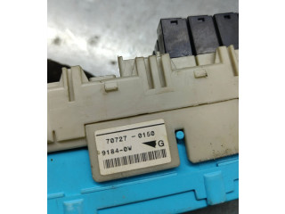 Блок предохранителей MR587655 Mitsubishi Grandis