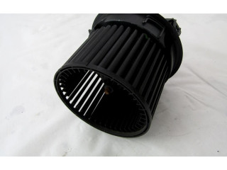 Вентилятор печки    272100975R   Dacia Sandero