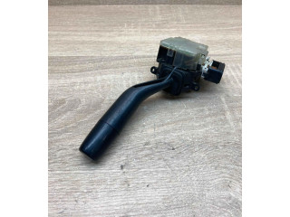 Ручка стеклоочистителей 17B122LH, 17B122 Mazda 626