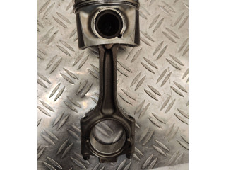  Поршень с шатуном D5244t15 81l123  Volvo V60  