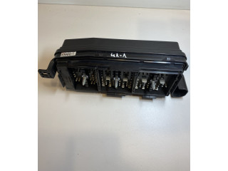 Pojistková skříňka 1068U Opel Antara 2010