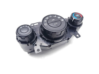 Блок управления климат-контролем CN15-19980-ED Ford Ecosport