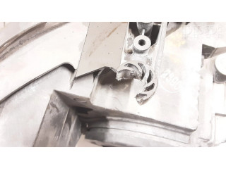 Передняя фара