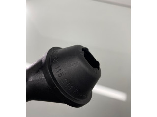 Масляный насос 03L115105B, 11021000 Skoda Octavia Mk2 (1Z)