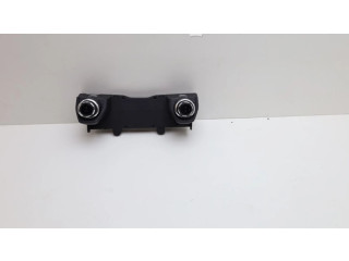 Блок управления климат-контролем 8893304828, 8893304828 Lynk & co 01