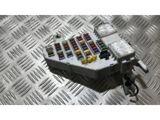 Pojistková skříňka 911102e501 Hyundai Tucson JM 2006