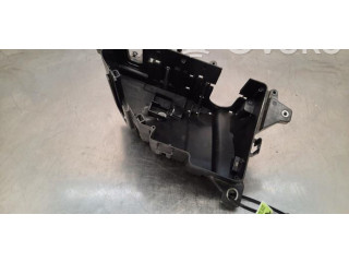 Комплект вентиляторов 31398000   Volvo V60