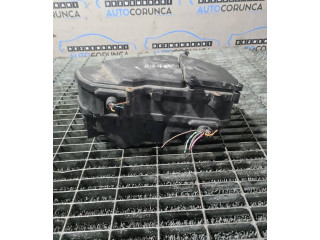   Pojistková skříňka    Audi Q7 4L 2007