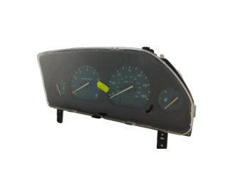 Přístrojová deska Land Rover Freelander 2001 LR0008001, 52010468A