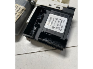 Передний двигатель механизма для подъема окон Volkswagen Jetta V  2005 - 2010 года 1K0959792G, F005S00204      