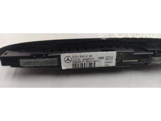 Дисплей    A0015424723, 403000001   Mercedes-Benz E W212