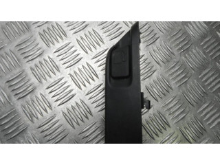 Включатель открытия топливного бака